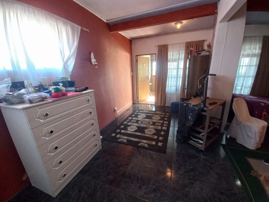 2 Bedroom Property for Sale in Westridge Western Cape